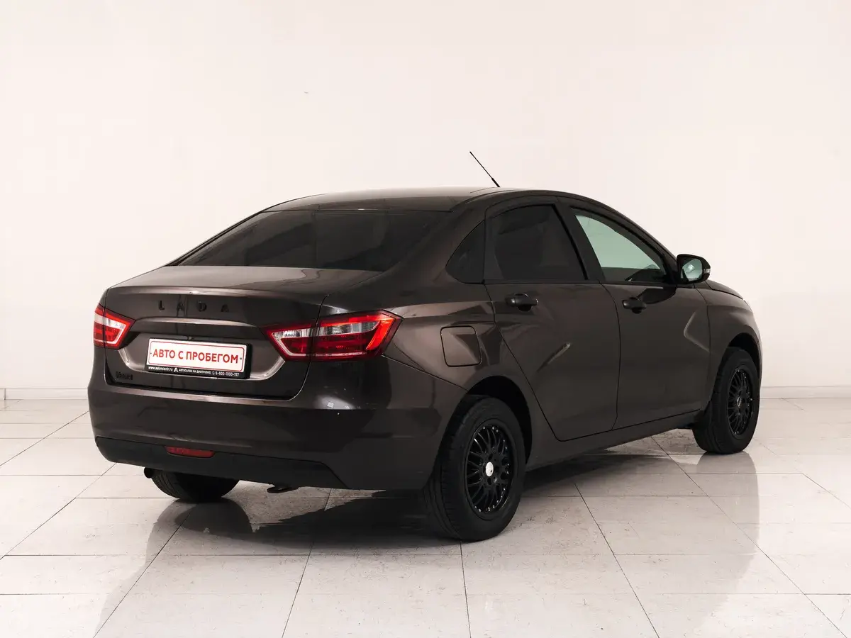 Lada Vesta