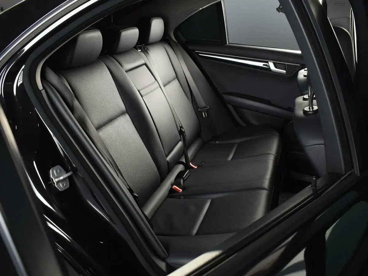 Mercedes benz C-Класс