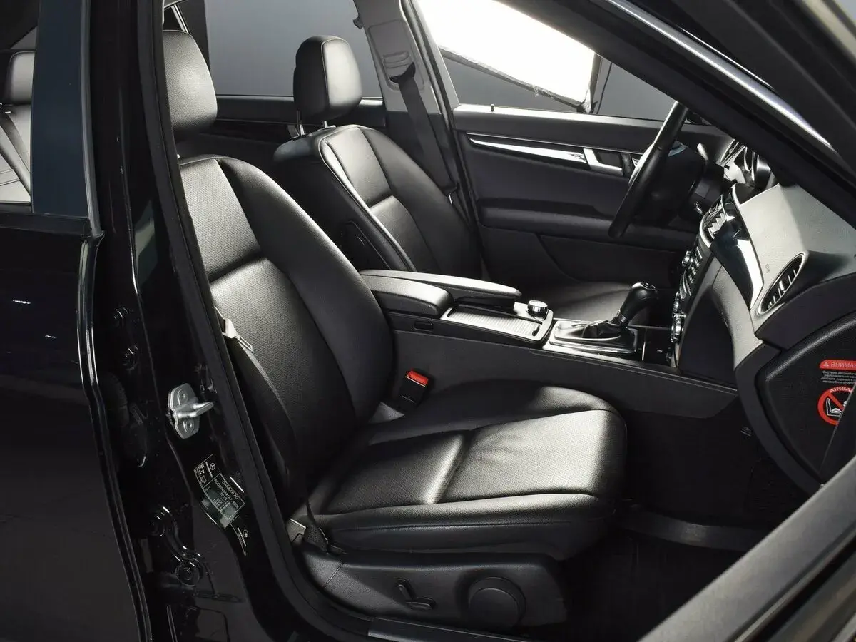 Mercedes benz C-Класс