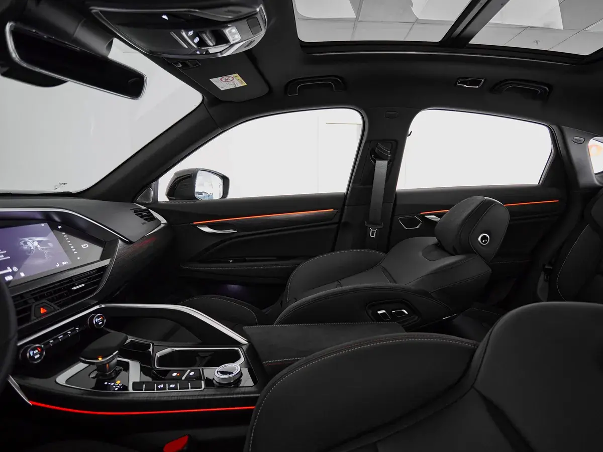 Geely Tugella