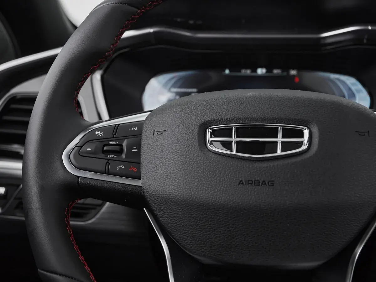 Geely Tugella