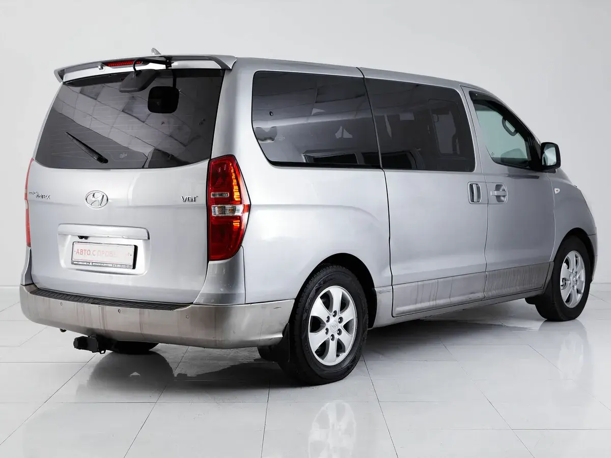 Hyundai Grand Starex