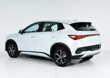 BYD Song Plus Вид 4