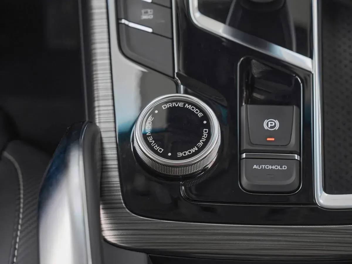 Geely Atlas Pro