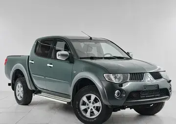 Mitsubishi L200 Вид 3