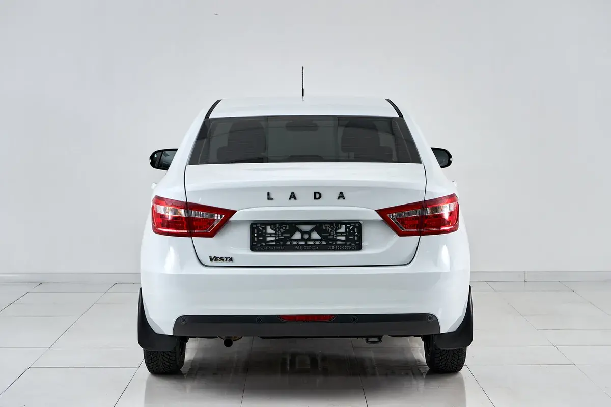 Lada Vesta