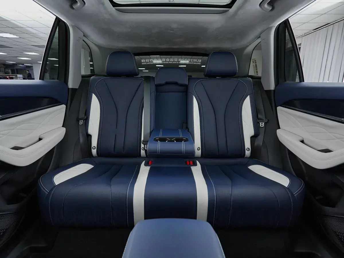 Geely Monjaro