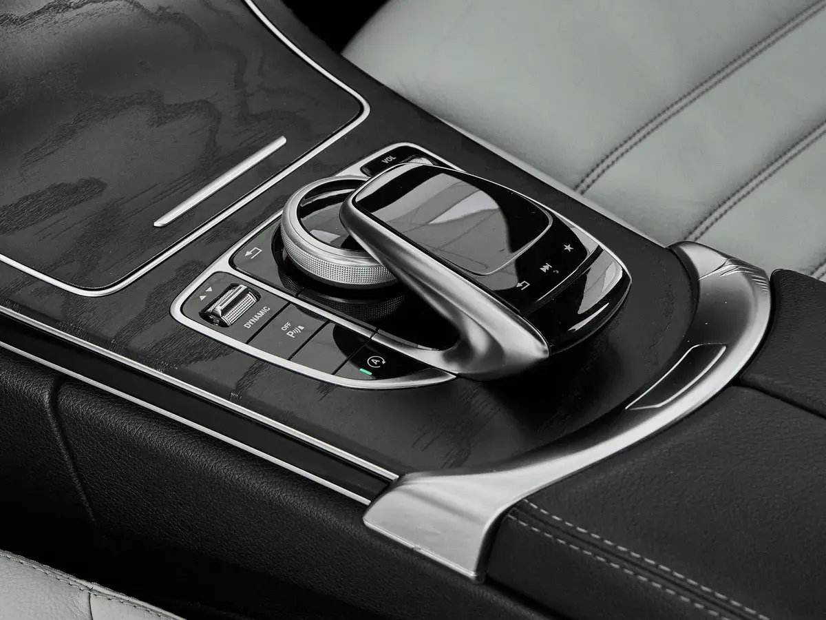 Mercedes benz C-Класс