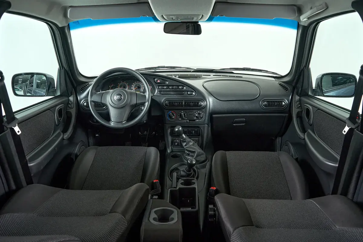 Lada Niva Travel
