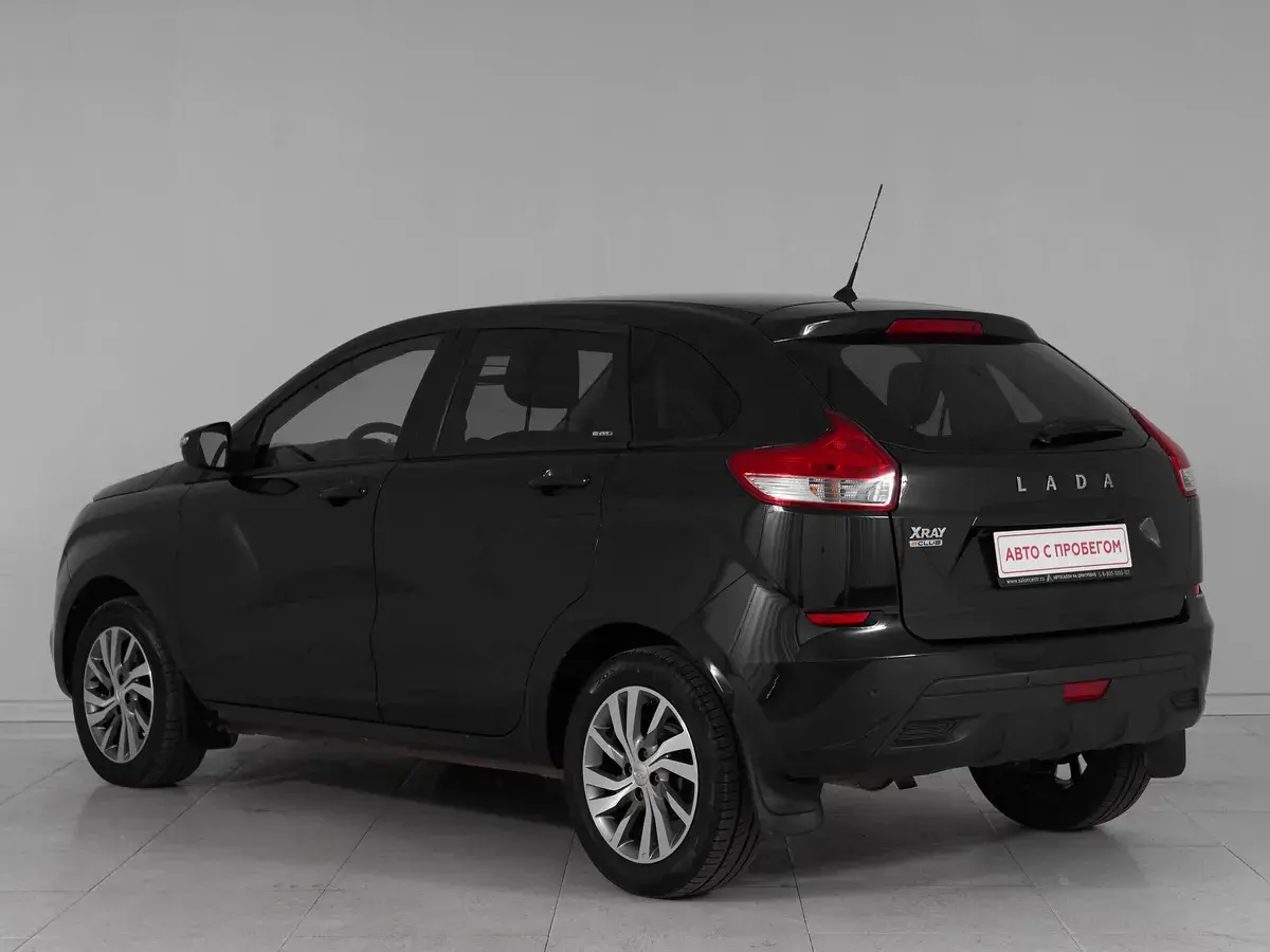 Lada XRAY