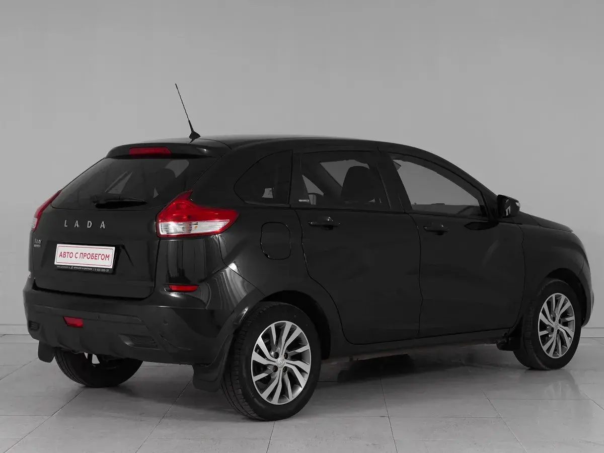 Lada XRAY