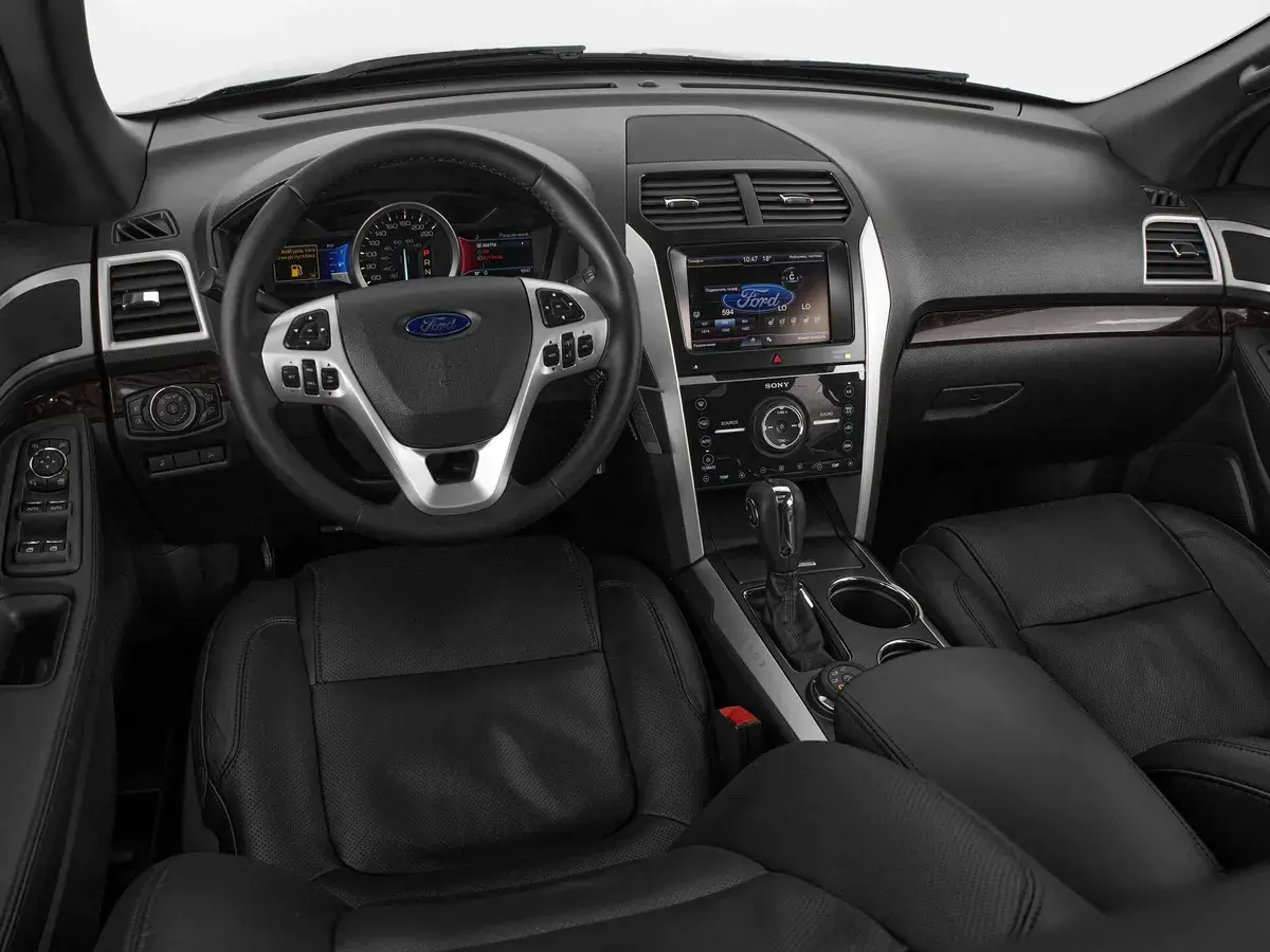 Ford Explorer