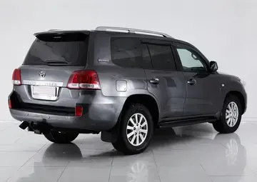 Toyota Land Cruiser Вид 5