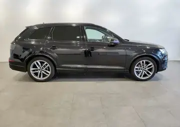 Audi Q7 Вид 3
