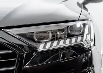 Audi Q7 Вид 4