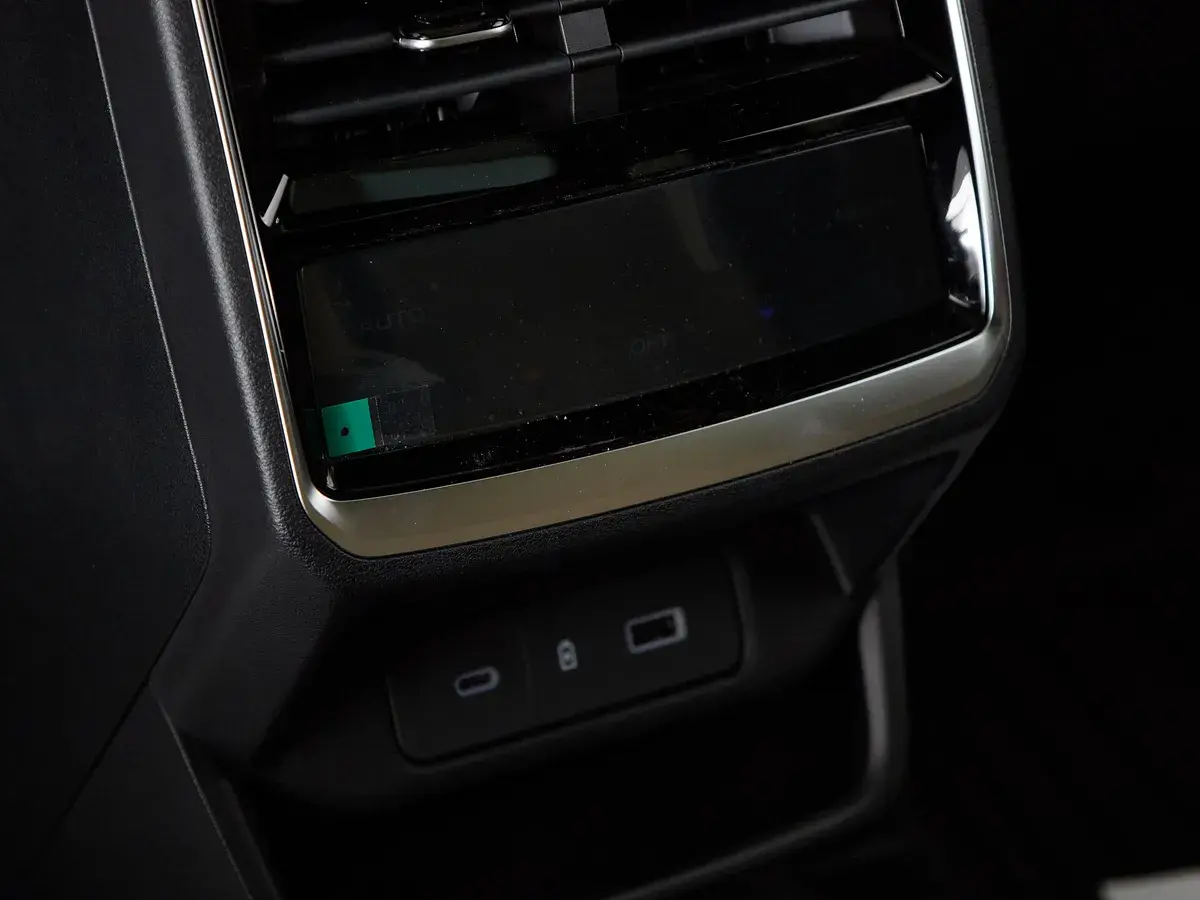 Geely Monjaro