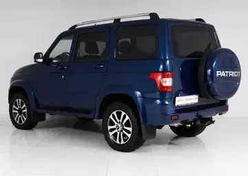 UAZ Патриот Вид 5