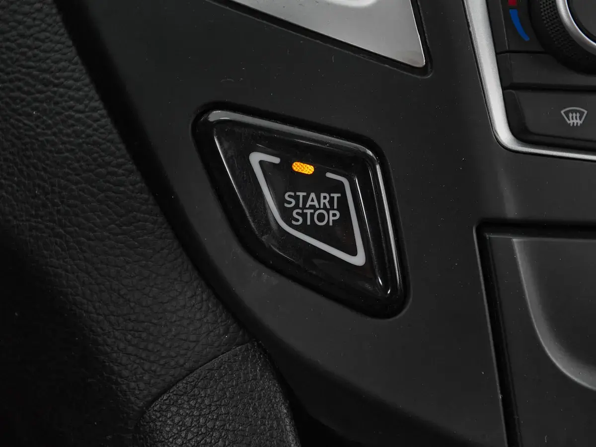 Dongfeng AX7