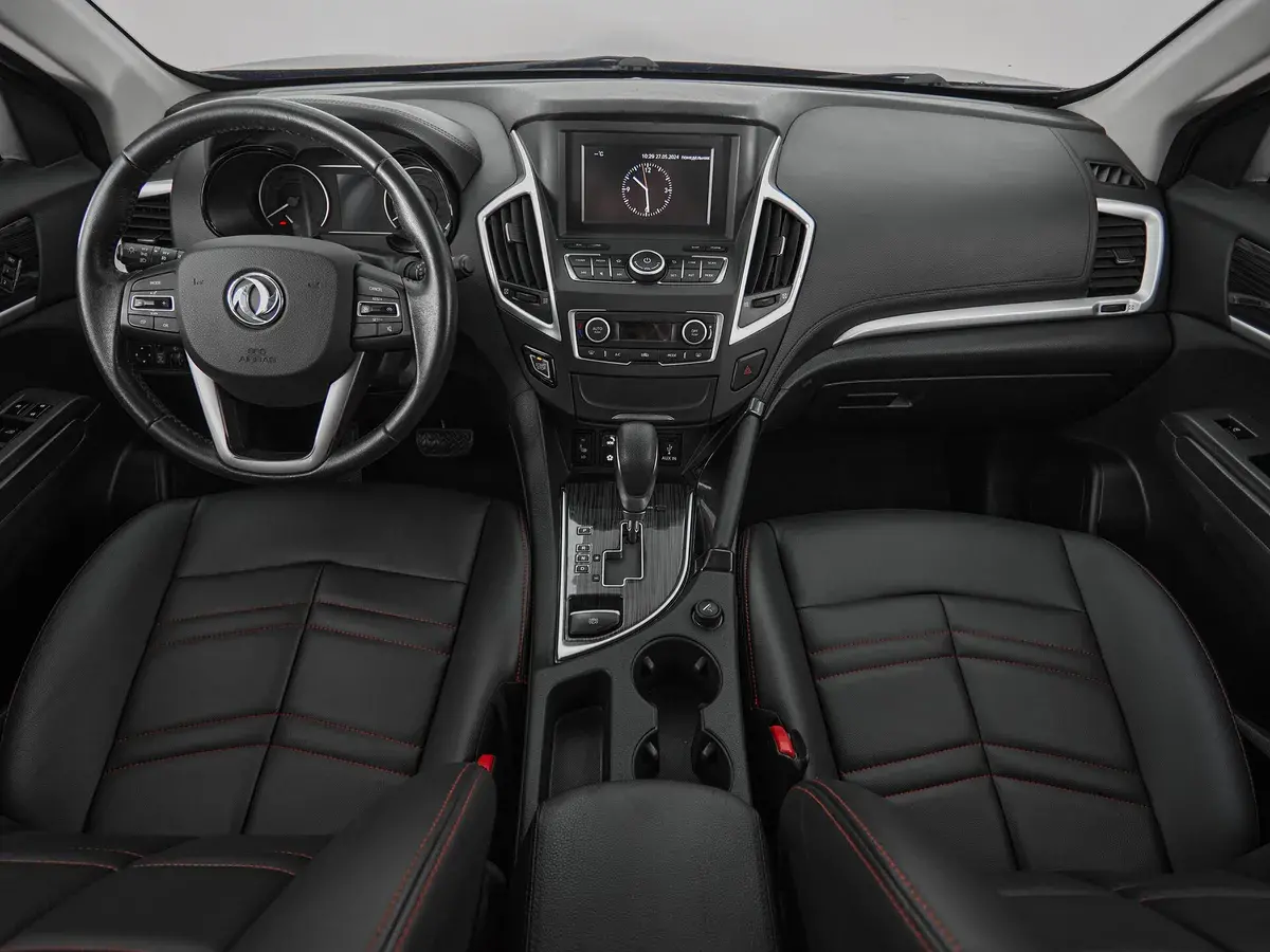 Dongfeng AX7