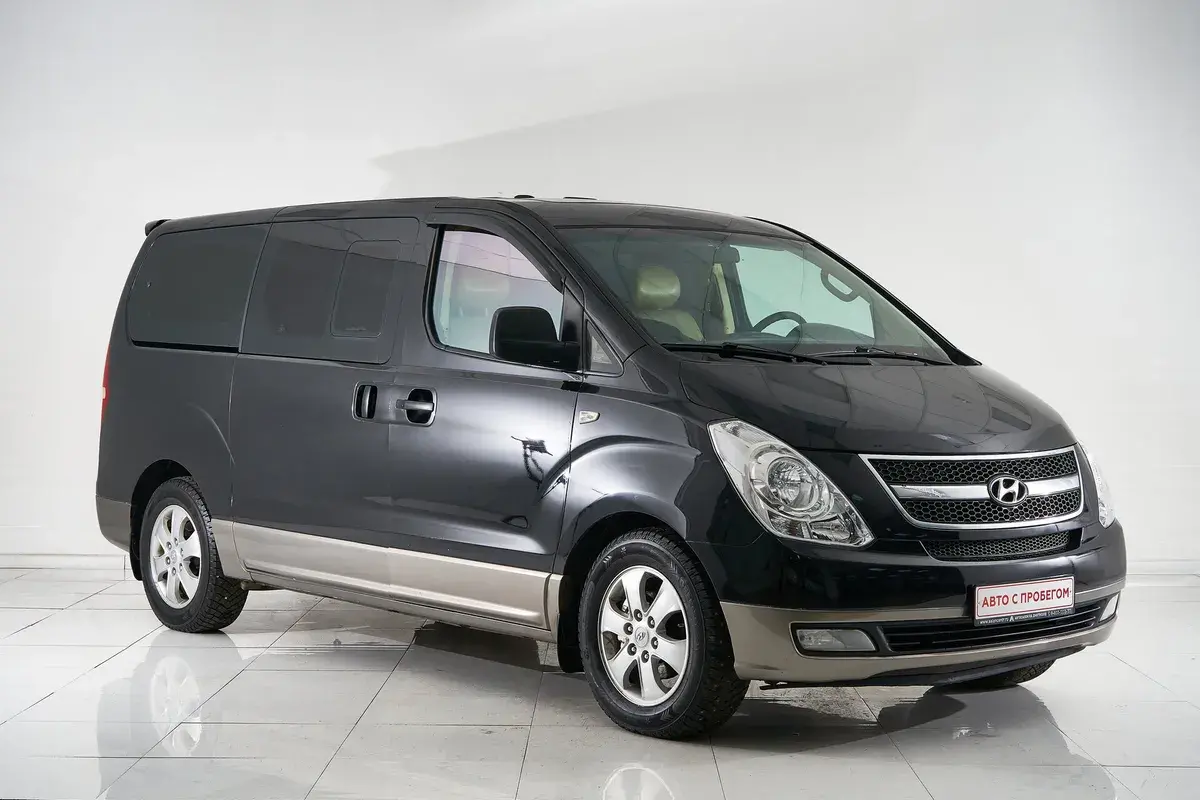 Hyundai Grand Starex