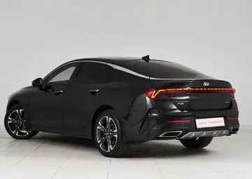 Kia K5 Вид 4