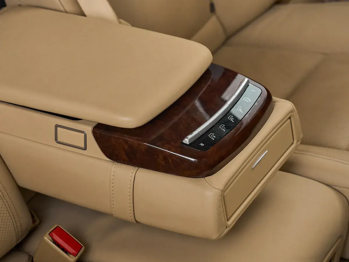 Mercedes benz S-Класс
