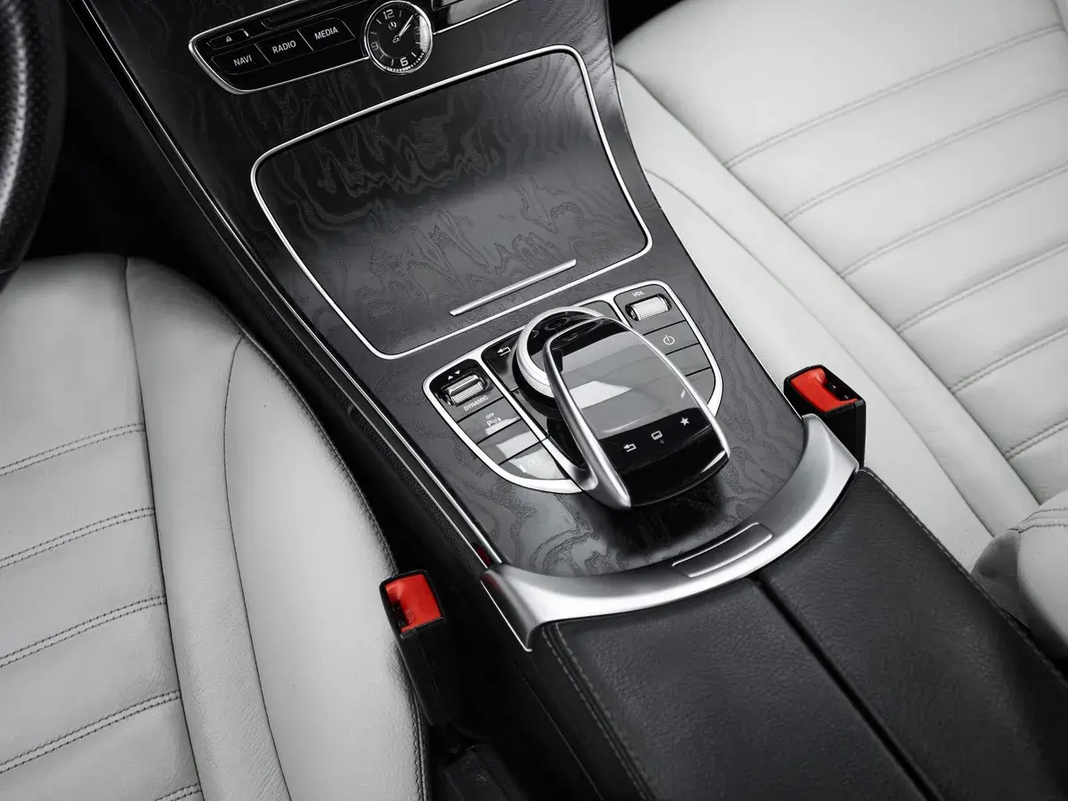 Mercedes benz C-Класс