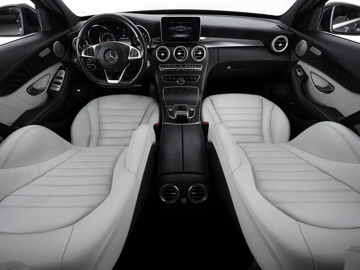 Mercedes benz C-Класс