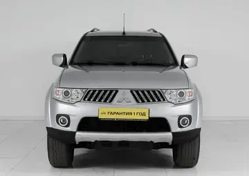 Mitsubishi Pajero Sport Вид 2
