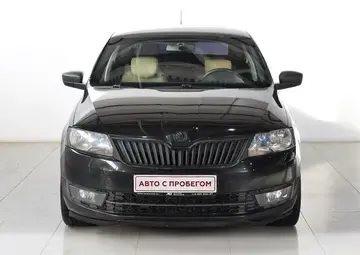 Skoda Rapid Вид 3