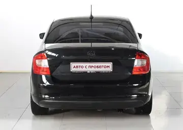 Skoda Rapid Вид 4
