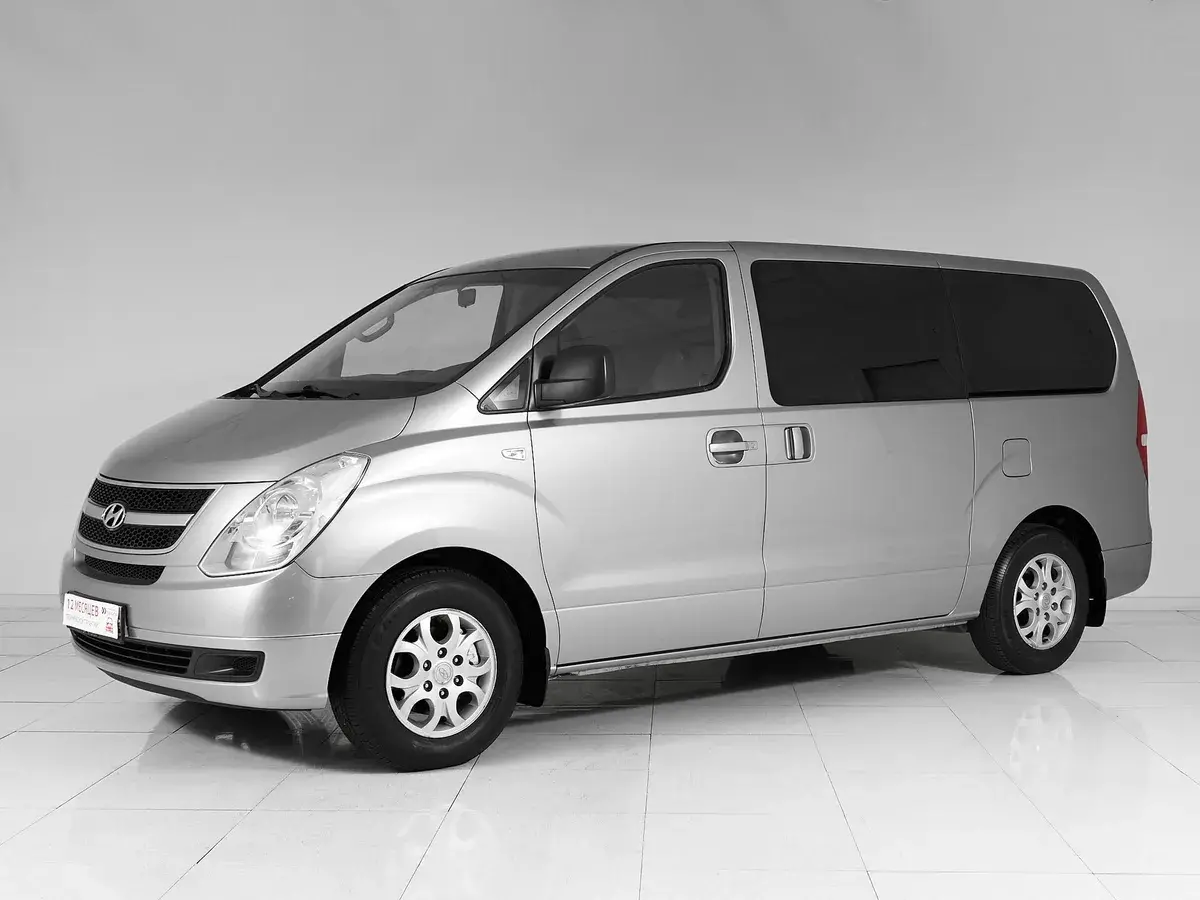 Hyundai Grand Starex