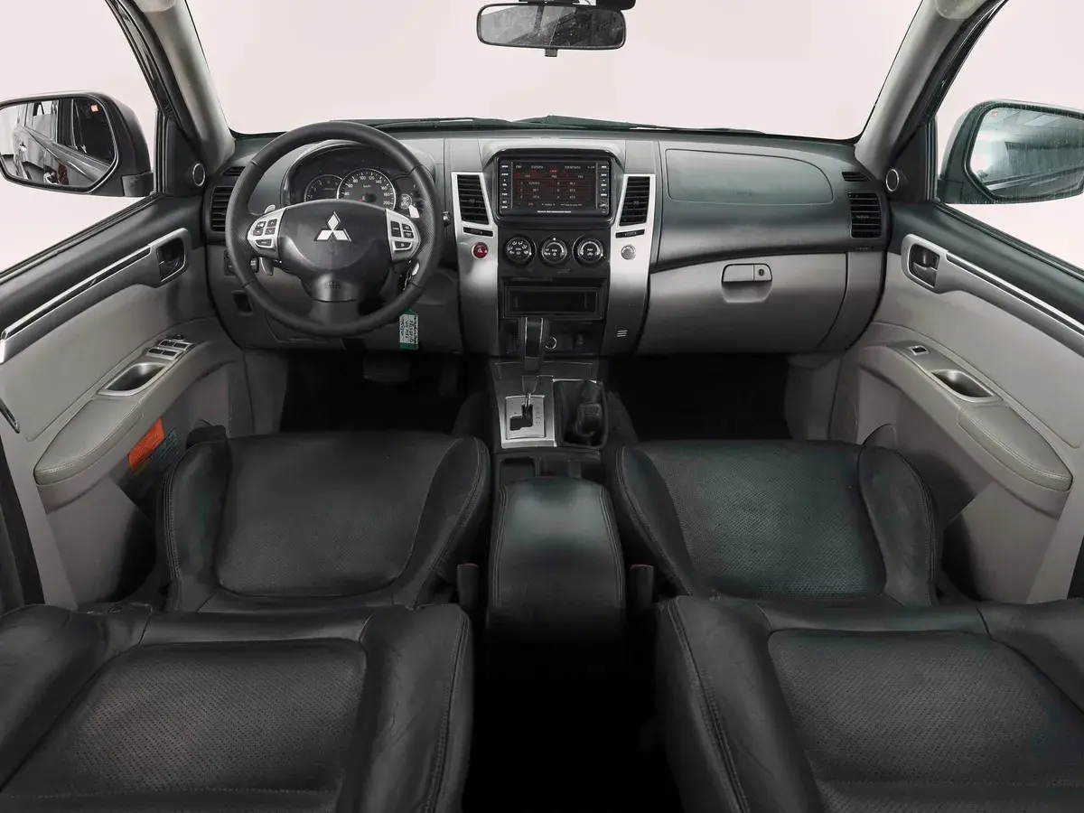 Mitsubishi Pajero Sport
