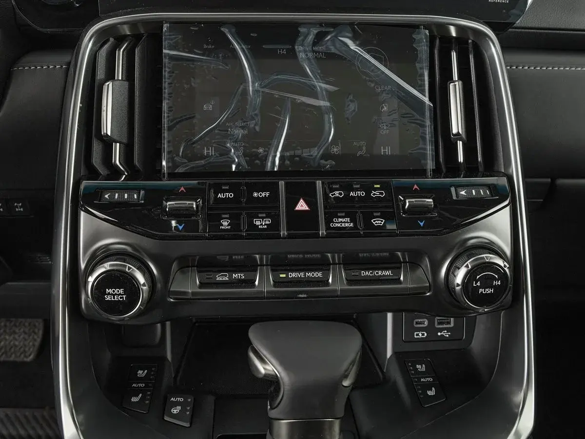 Lexus LX