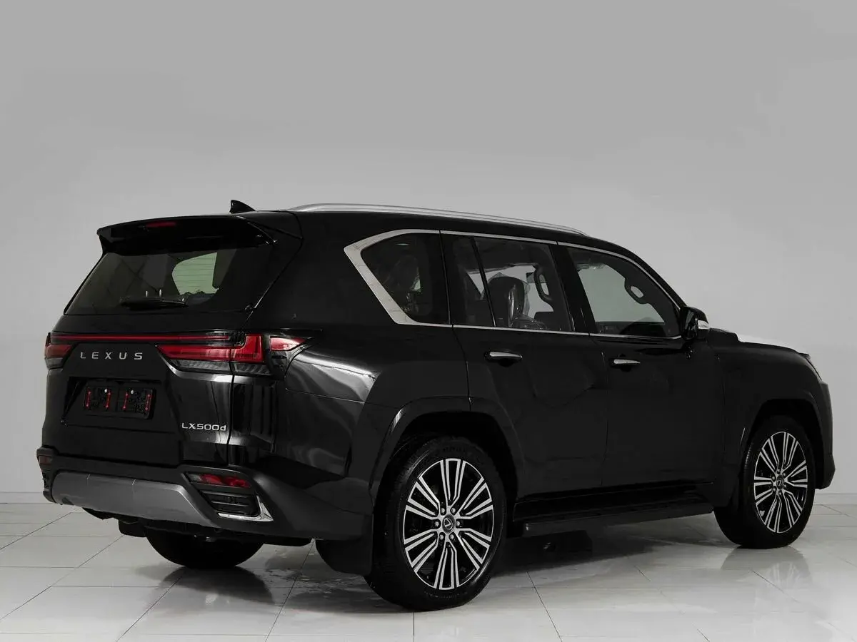 Lexus LX