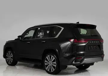 Lexus LX Вид 4