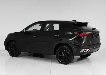 Omoda C5 Вид 4