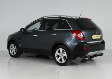 Opel Antara Вид 4