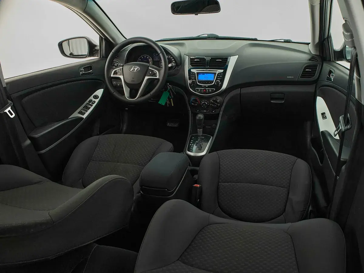 Hyundai Solaris