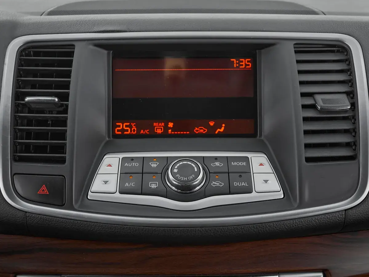 Nissan Teana