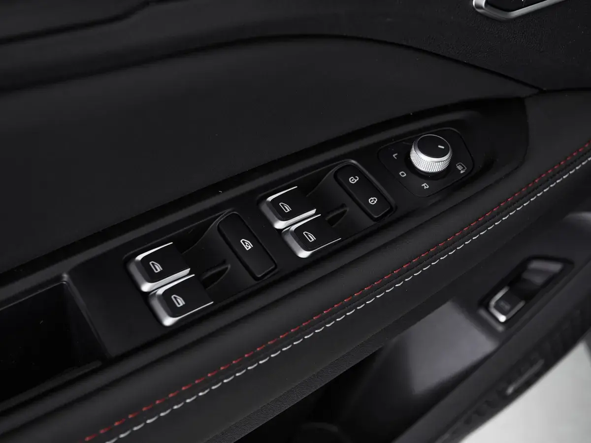 Geely Tugella