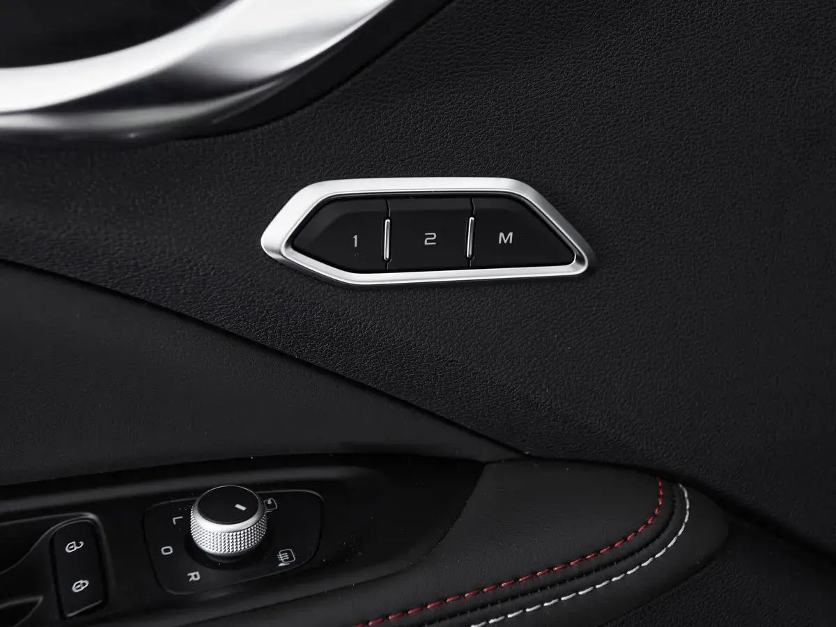 Geely Tugella