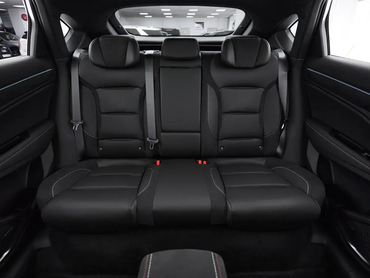 Geely Tugella