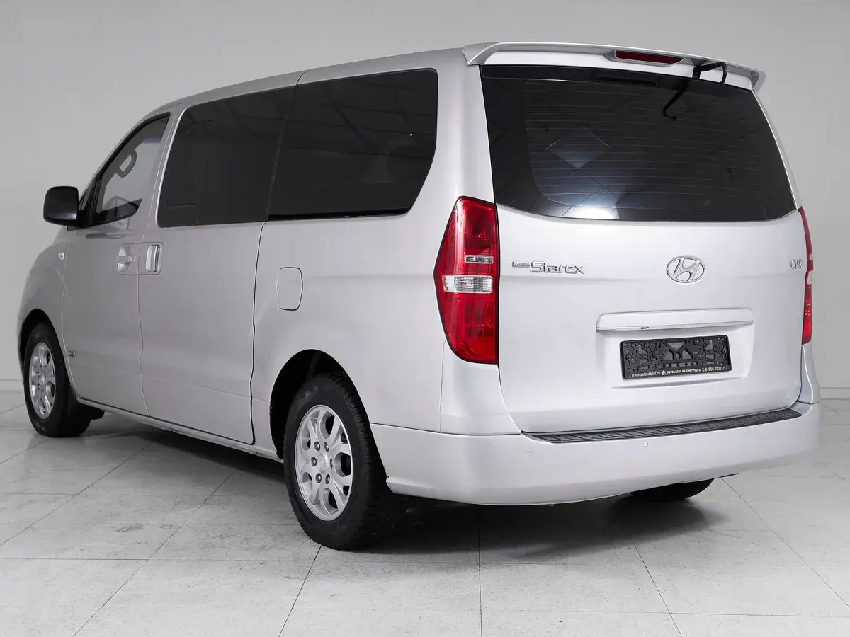 Hyundai Grand Starex