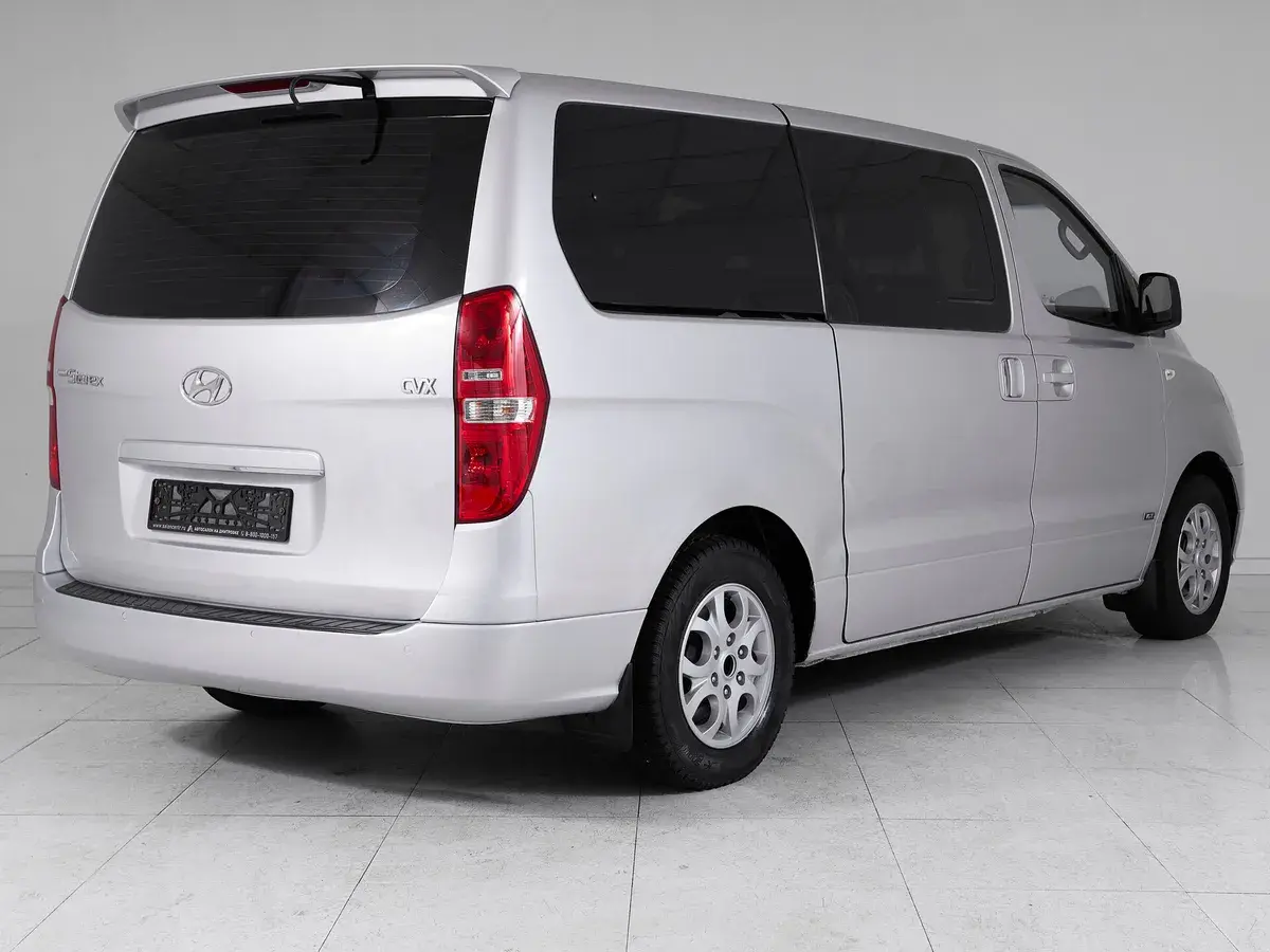 Hyundai Grand Starex