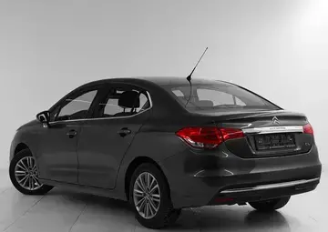 Citroen C4 Вид 4