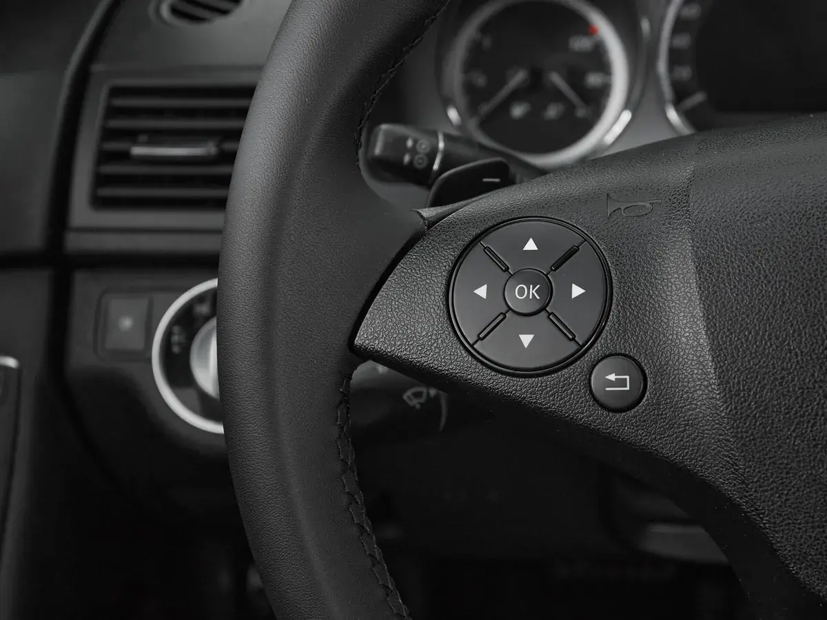 Mercedes benz C-Класс