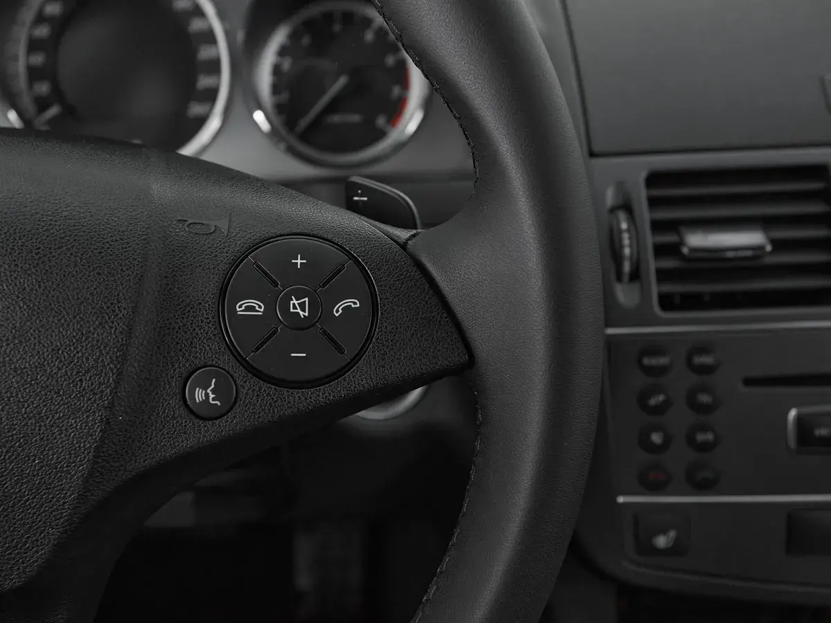 Mercedes benz C-Класс