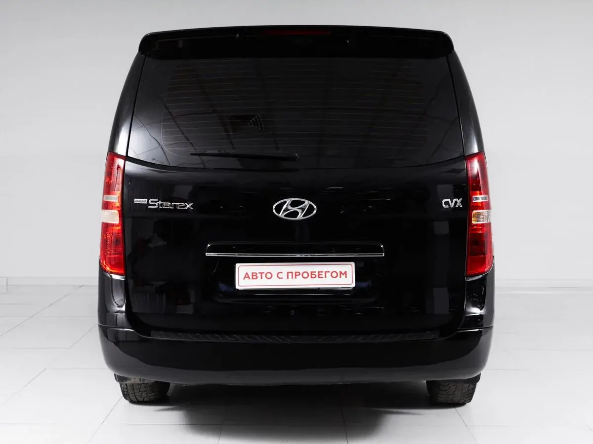 Hyundai Grand Starex