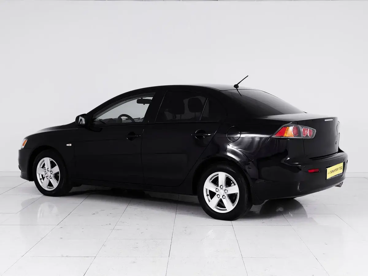 Mitsubishi Lancer